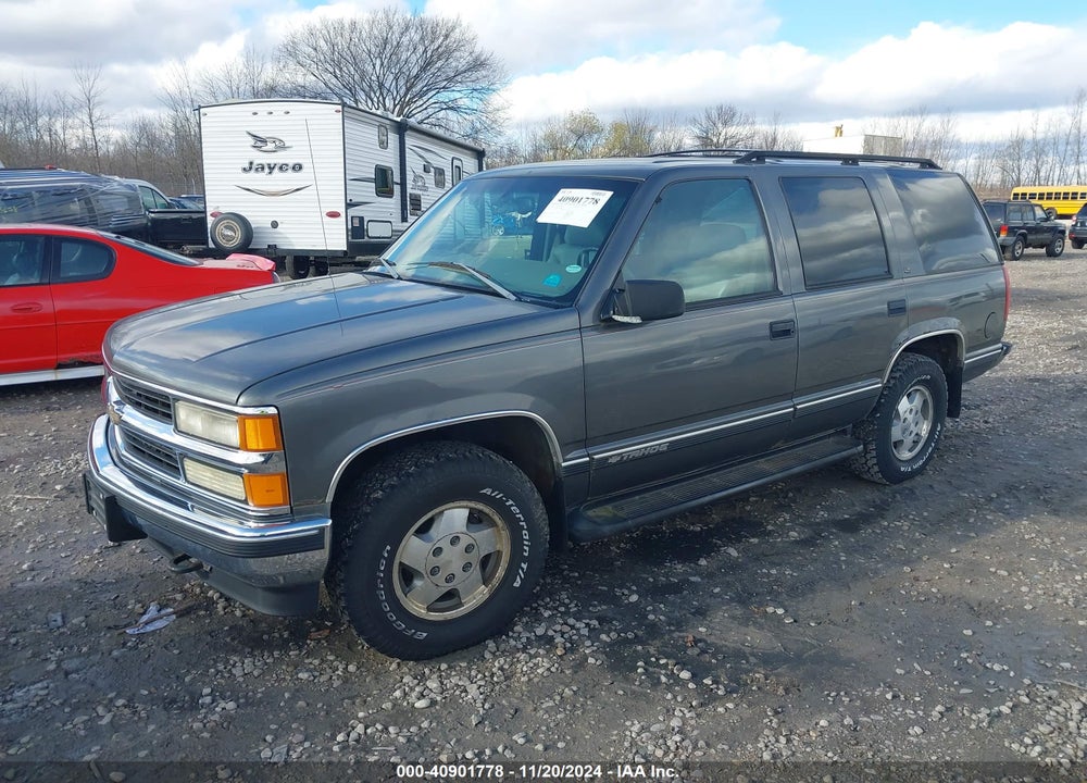 1999 CHEVROLET TAHOE LS VIN: 1GNEK13R8XJ400948