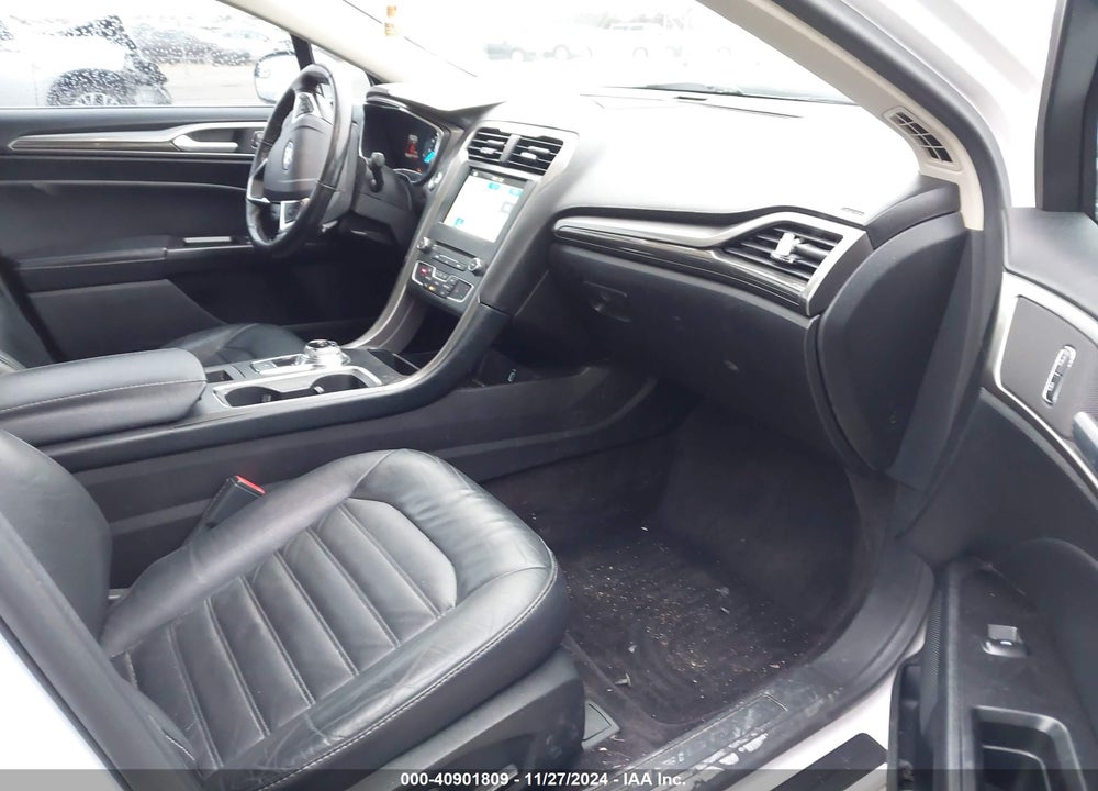 2017 FORD FUSION VIN: 3FA6P0T90HR101248