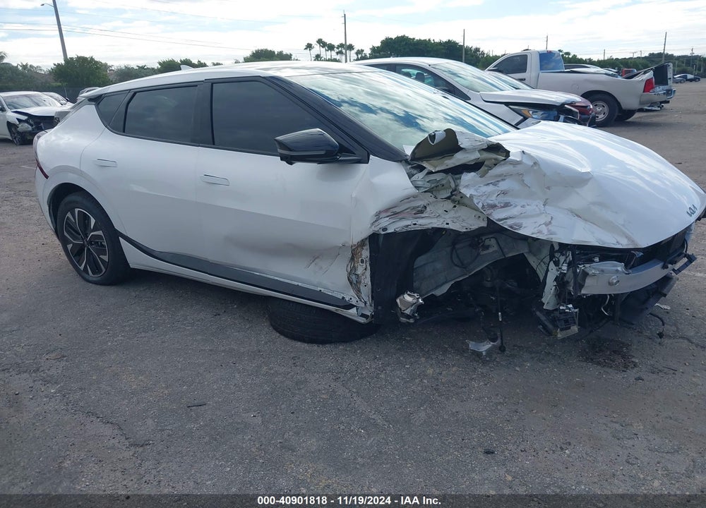 2024 KIA EV6 GT LINE VIN: KNDC44LA0R5220848