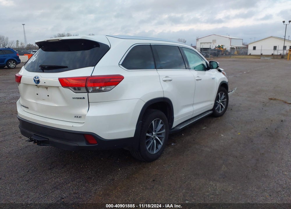 2017 TOYOTA HIGHLANDER HYBRID XLE VIN: 5TDJGRFH5HS028726