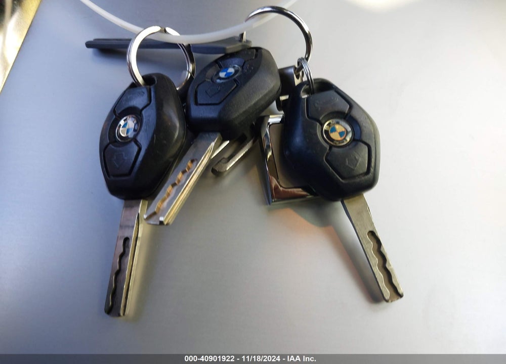 2005 BMW 545I VIN: WBANB335X5B089139