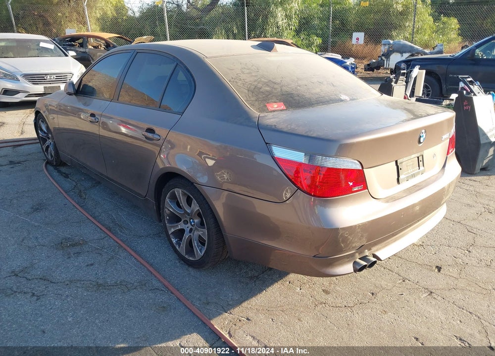 2005 BMW 545I VIN: WBANB335X5B089139