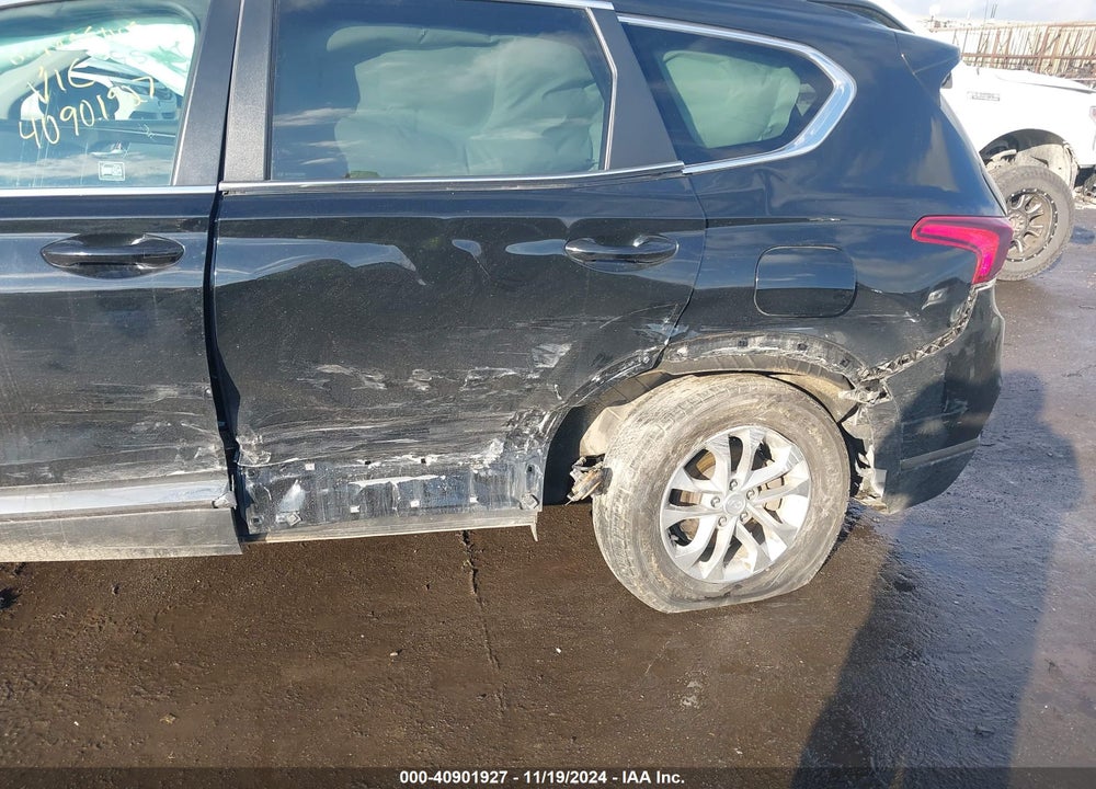 2019 HYUNDAI SANTA FE SE VIN: 5NMS2CAD4KH082937