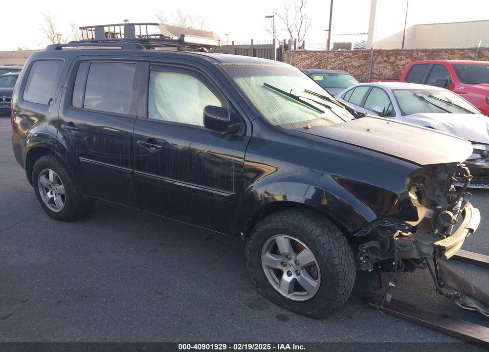 2011 HONDA PILOT EX-L VIN: 5FNYF3H57BB010578
