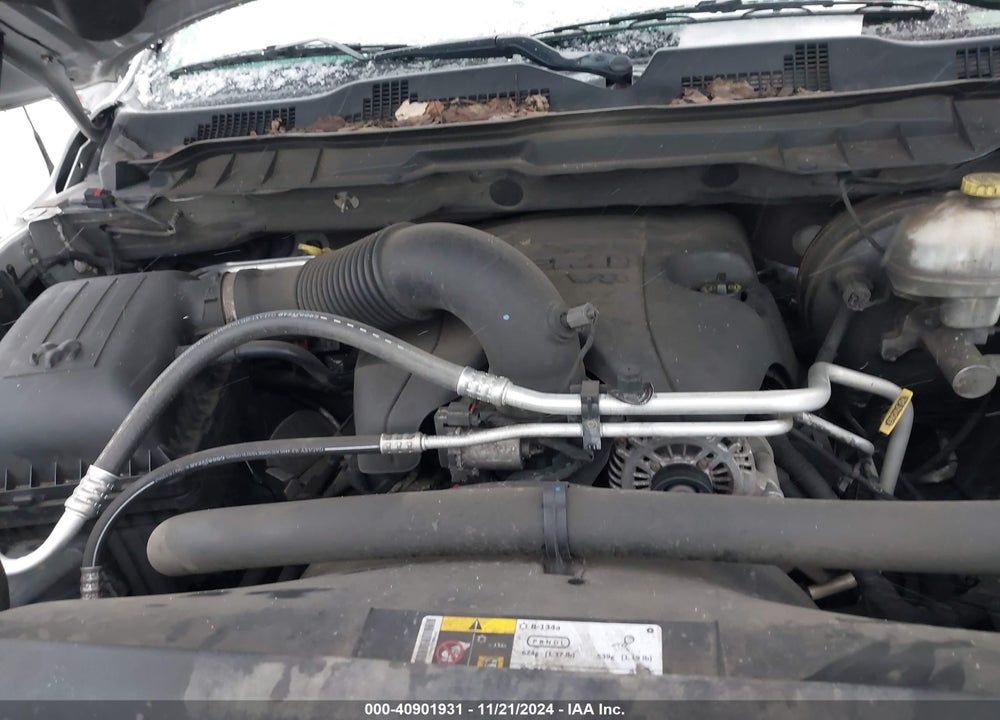 2013 RAM 1500 VIN: 1C6RR7ST2DS663424