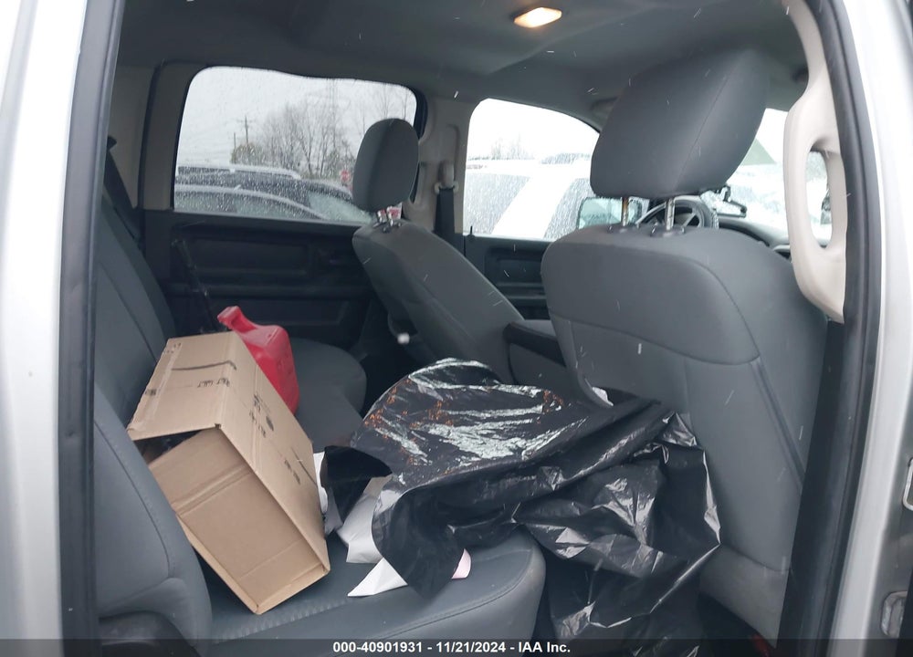 2013 RAM 1500 VIN: 1C6RR7ST2DS663424