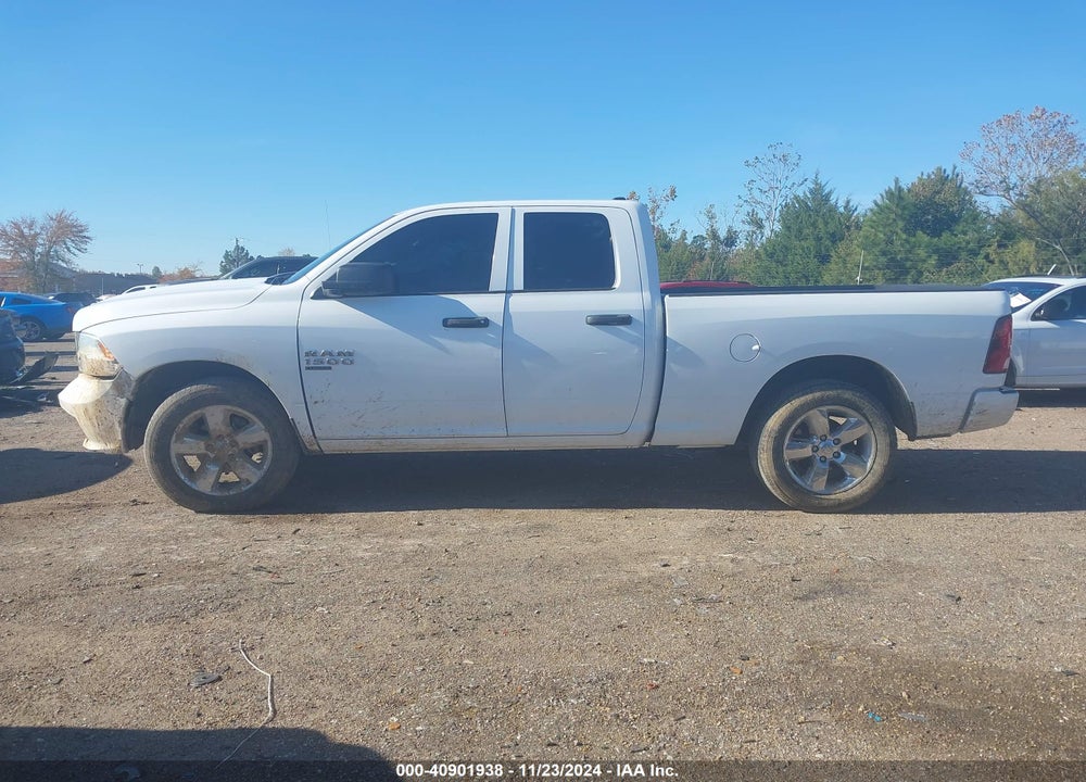 2019 RAM 1500 CLASSIC EXPRESS  4X4 6'4" BOX VIN: 1C6RR7FG9KS527933