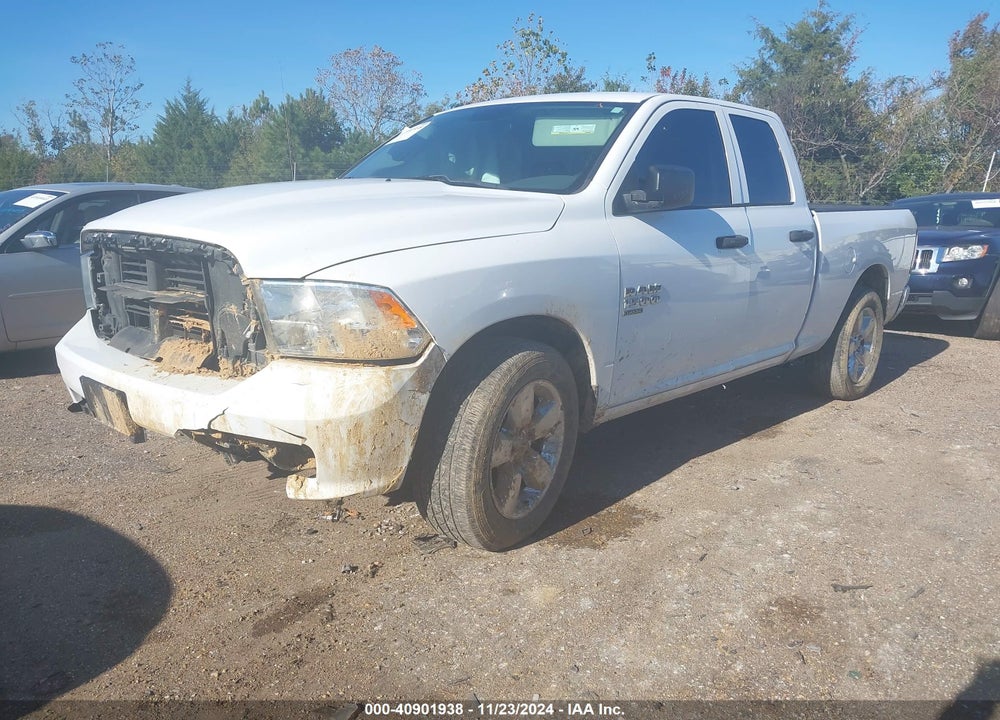 2019 RAM 1500 CLASSIC EXPRESS  4X4 6'4" BOX VIN: 1C6RR7FG9KS527933
