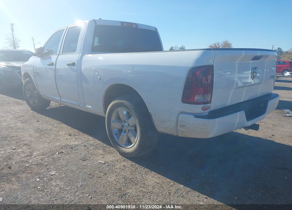 2019 RAM 1500 CLASSIC EXPRESS  4X4 6'4" BOX VIN: 1C6RR7FG9KS527933