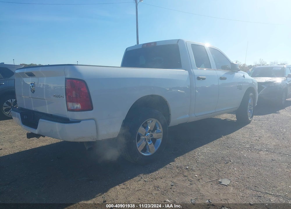 2019 RAM 1500 CLASSIC EXPRESS  4X4 6'4" BOX VIN: 1C6RR7FG9KS527933