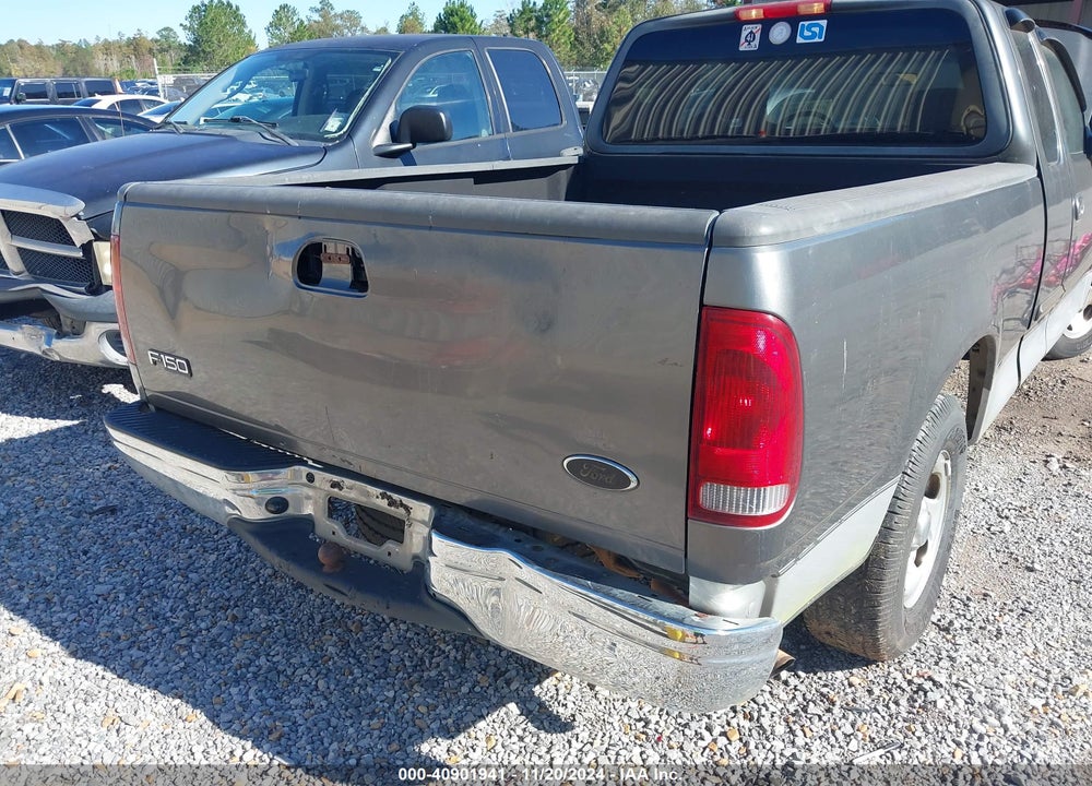 2002 FORD F-150 XL/XLT VIN: 1FTRX172X2NB10303