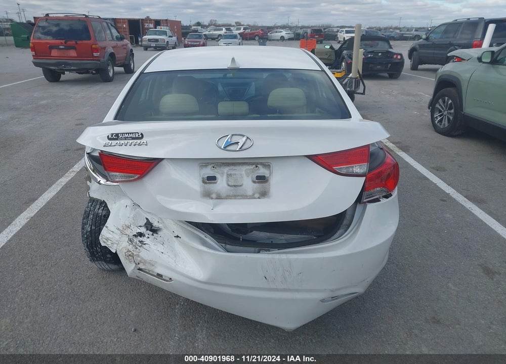 2013 HYUNDAI ELANTRA GLS VIN: 5NPDH4AE8DH349475