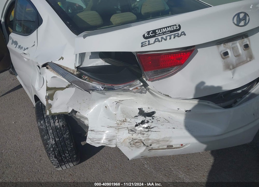 2013 HYUNDAI ELANTRA GLS VIN: 5NPDH4AE8DH349475