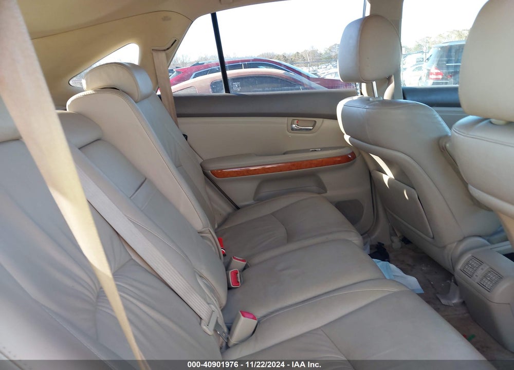 2007 LEXUS RX 350 VIN: JTJGK31U570005472