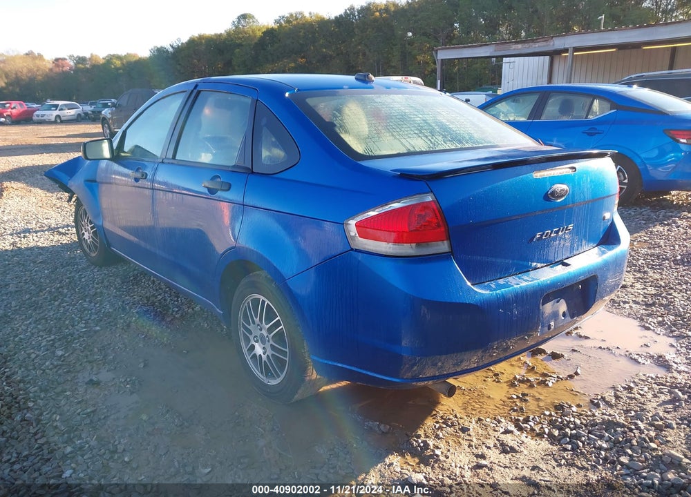 2011 FORD FOCUS SE VIN: 1FAHP3FNXBW124818