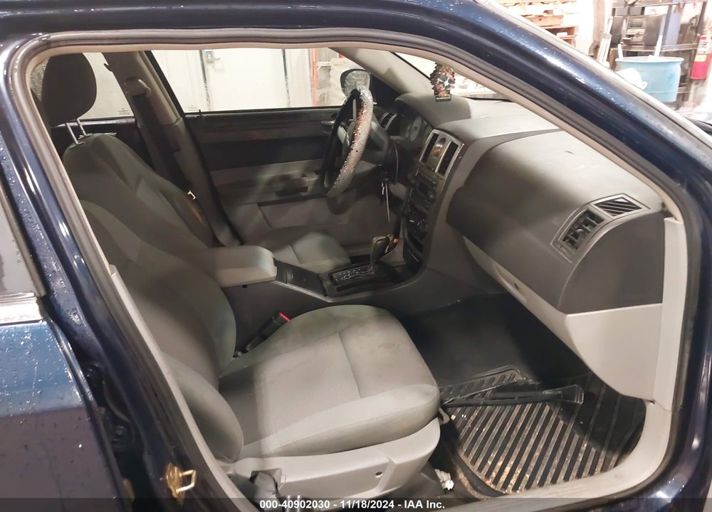 2006 CHRYSLER 300 VIN: 2C3KA53G66H129137
