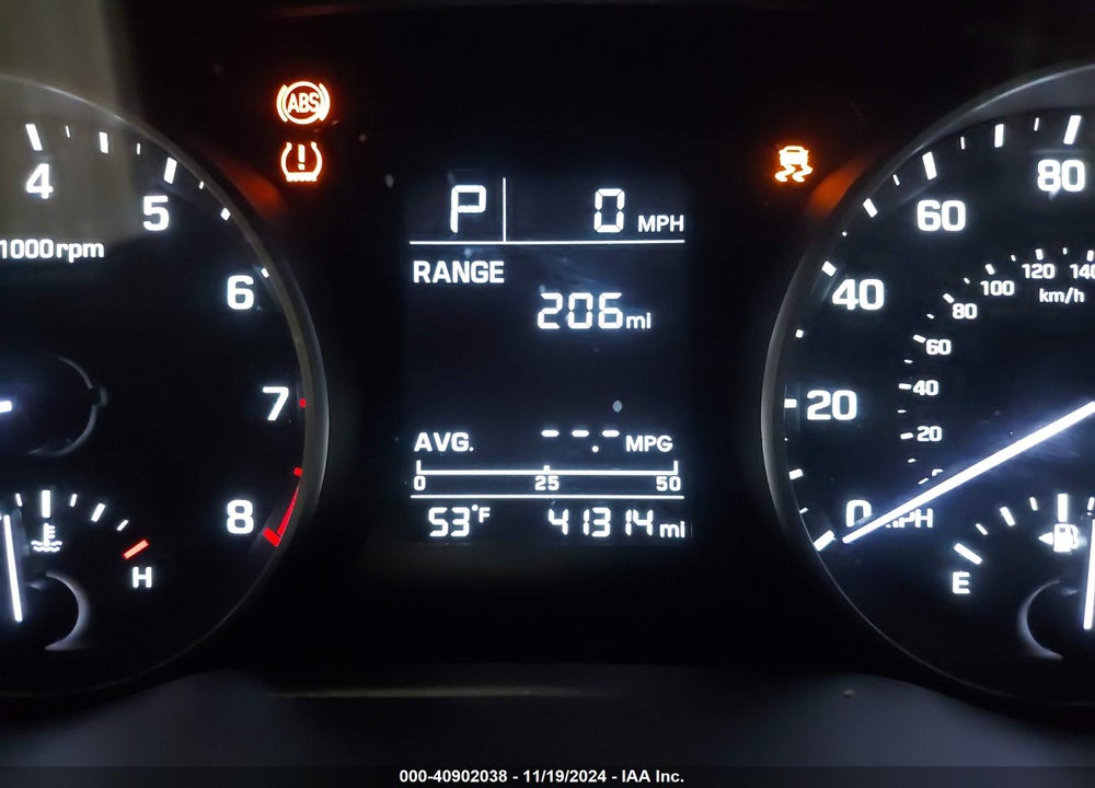 2018 HYUNDAI ELANTRA SE VIN: 5NPD74LF6JH398632