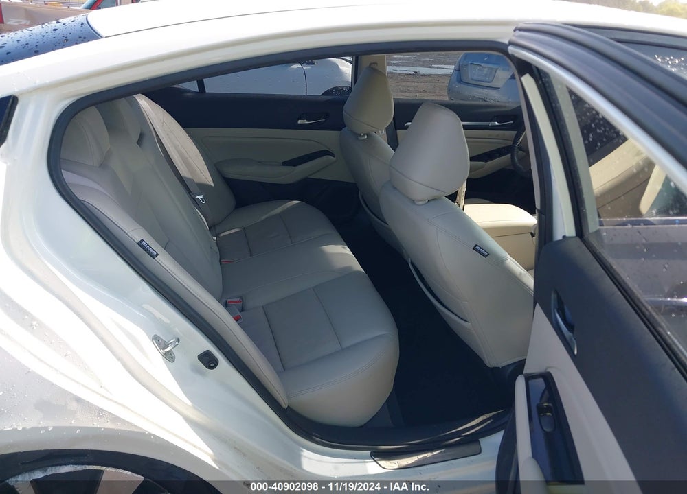 2022 NISSAN ALTIMA SL FWD VIN: 1N4BL4EV2NN405725