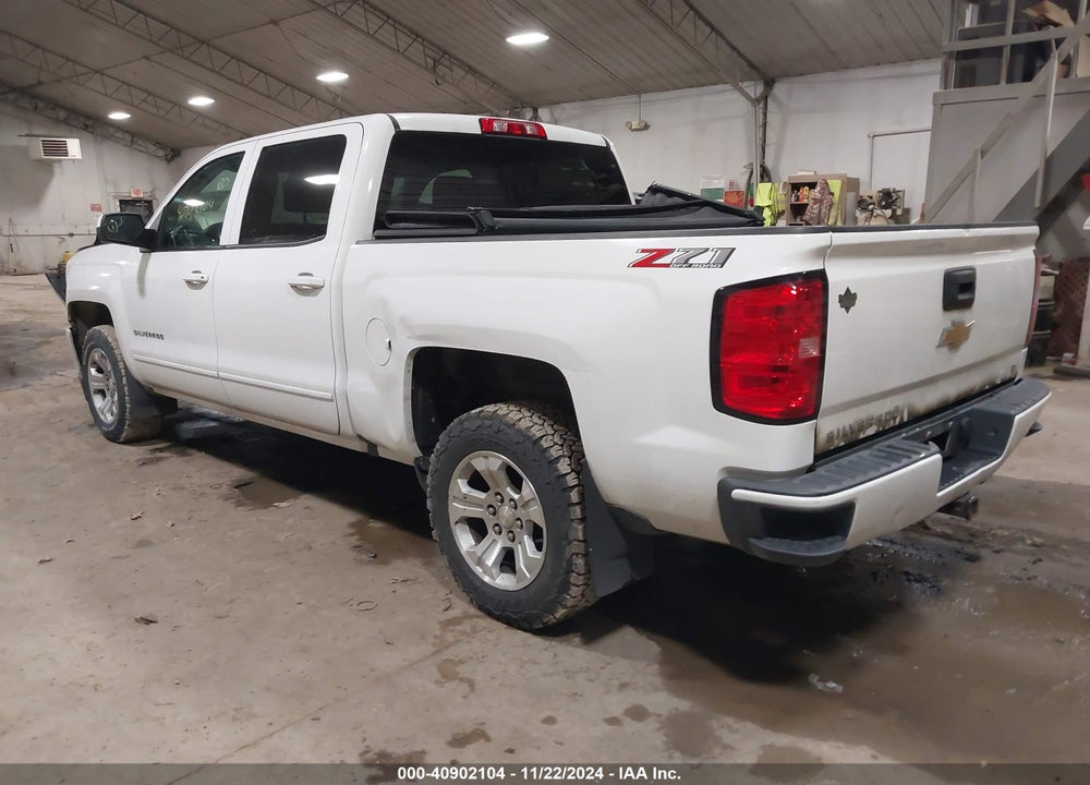 2018 CHEVROLET SILVERADO 1500 2LT VIN: 3GCUKREC9JG427743