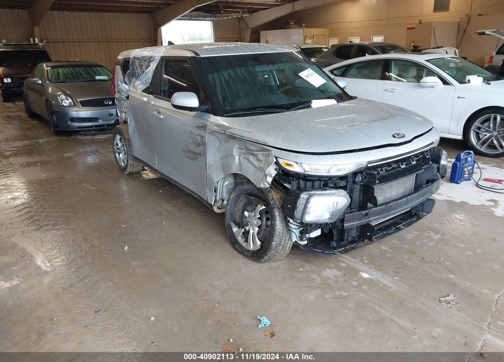 2021 KIA SOUL LX VIN: KNDJ23AU7M7793733