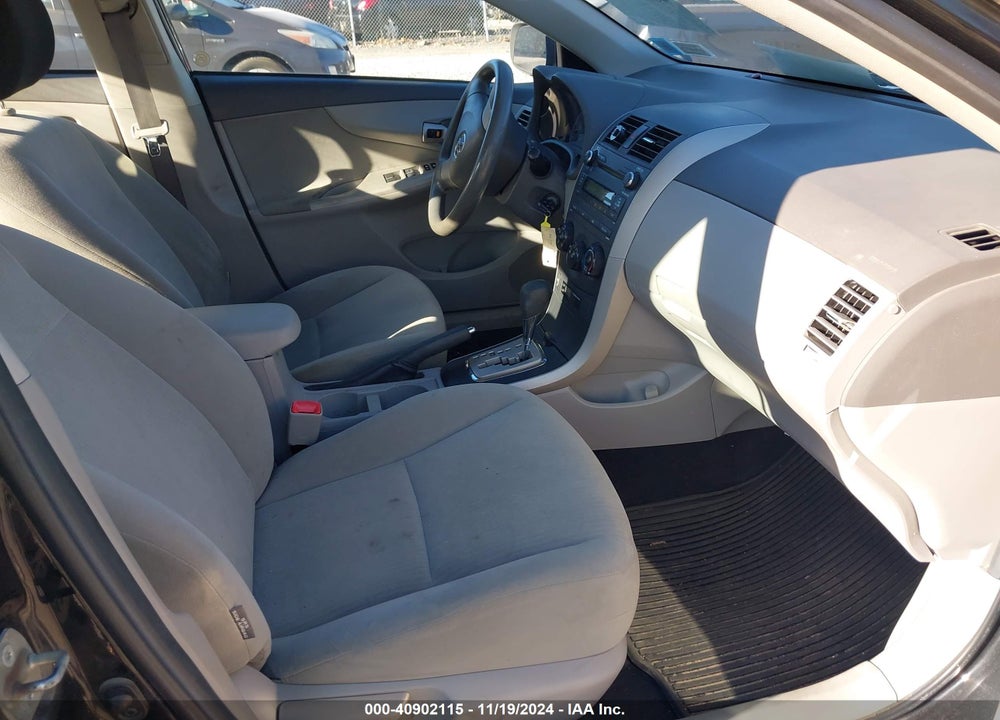2010 TOYOTA COROLLA LE VIN: 1NXBU4EE0AZ353952