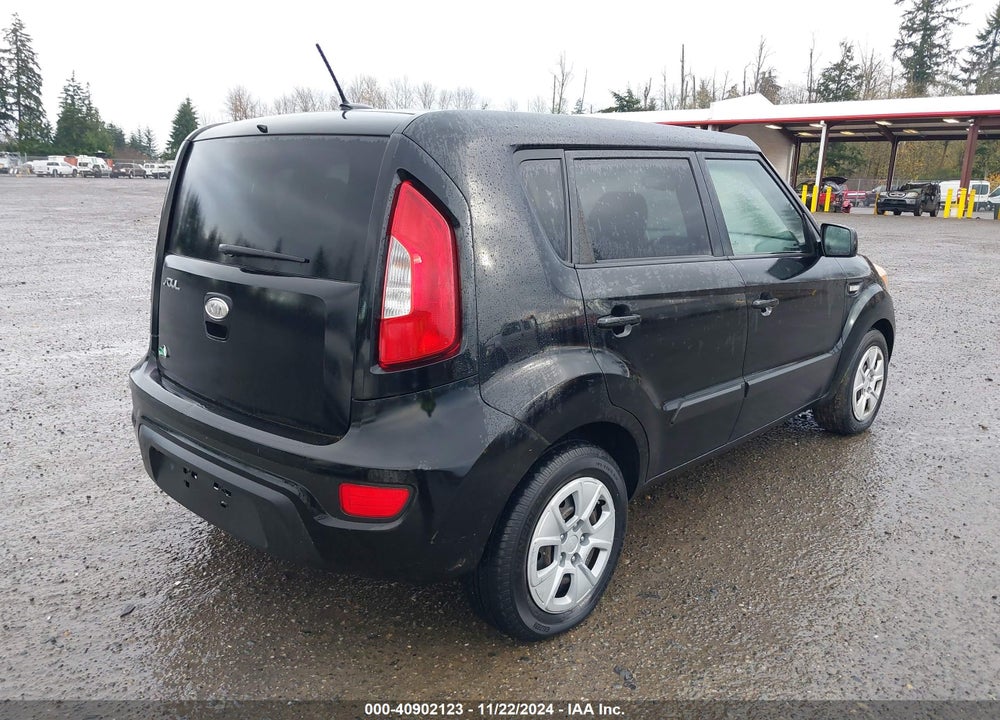 2012 KIA SOUL VIN: KNDJT2A52C7449080