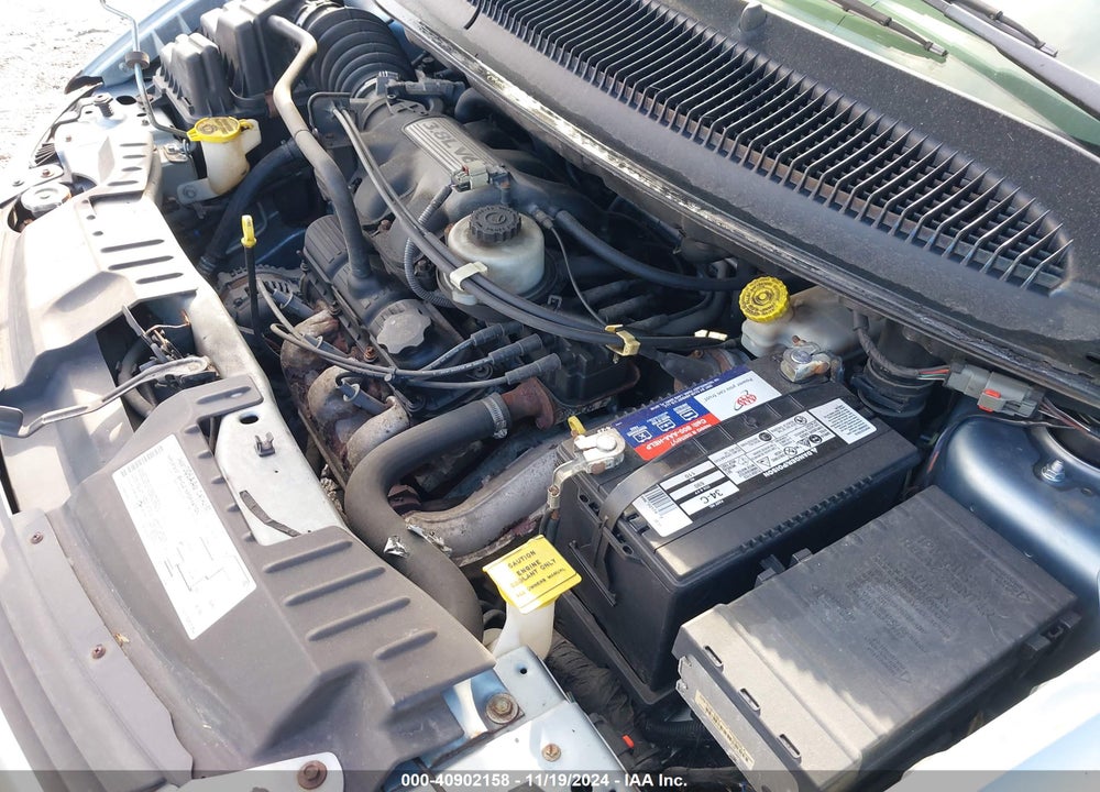 2005 DODGE GRAND CARAVAN SXT VIN: 2D4GP44L05R148204
