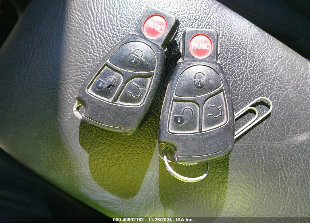 2002 MERCEDES-BENZ CLK 430 VIN: WDBLK70G72T103235