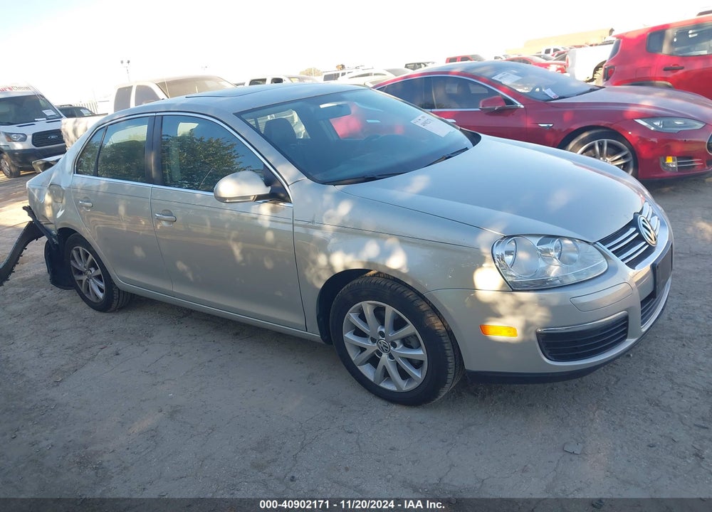 2010 VOLKSWAGEN JETTA SE VIN: 3VWRX7AJ1AM067558