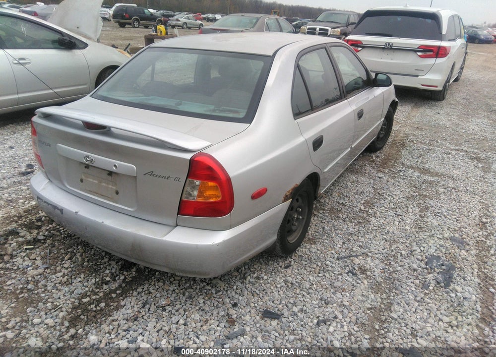 2001 HYUNDAI ACCENT GL VIN: KMHCG45CX1U236213