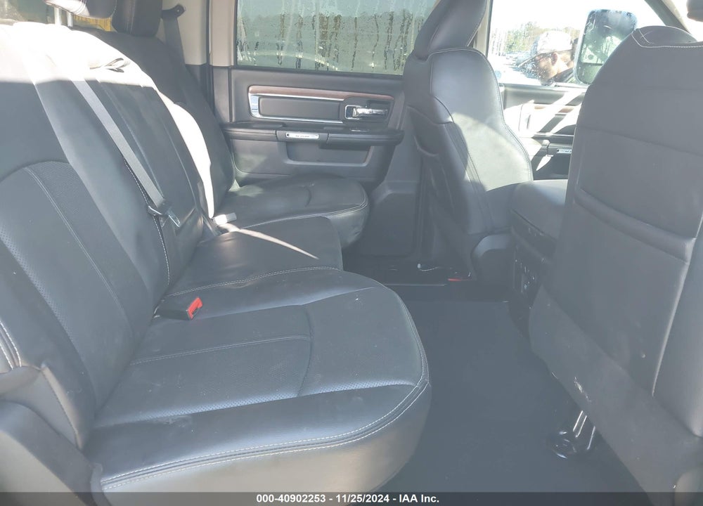 2018 RAM 2500 LAIE  4X4 6'4 BOX VIN: 3C6UR5FLXJG382175