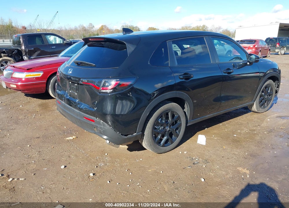2024 HONDA HR-V 2WD SPORT/2WD SPORT W/O BSI VIN: 3CZRZ1H55RM760111