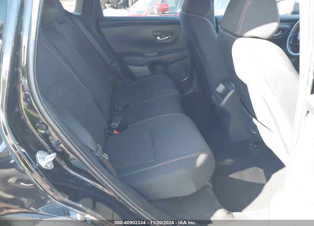 2024 HONDA HR-V 2WD SPORT/2WD SPORT W/O BSI VIN: 3CZRZ1H55RM760111