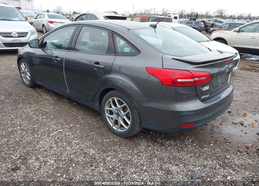 2015 FORD FOCUS SE VIN: 1FADP3F23FL362862