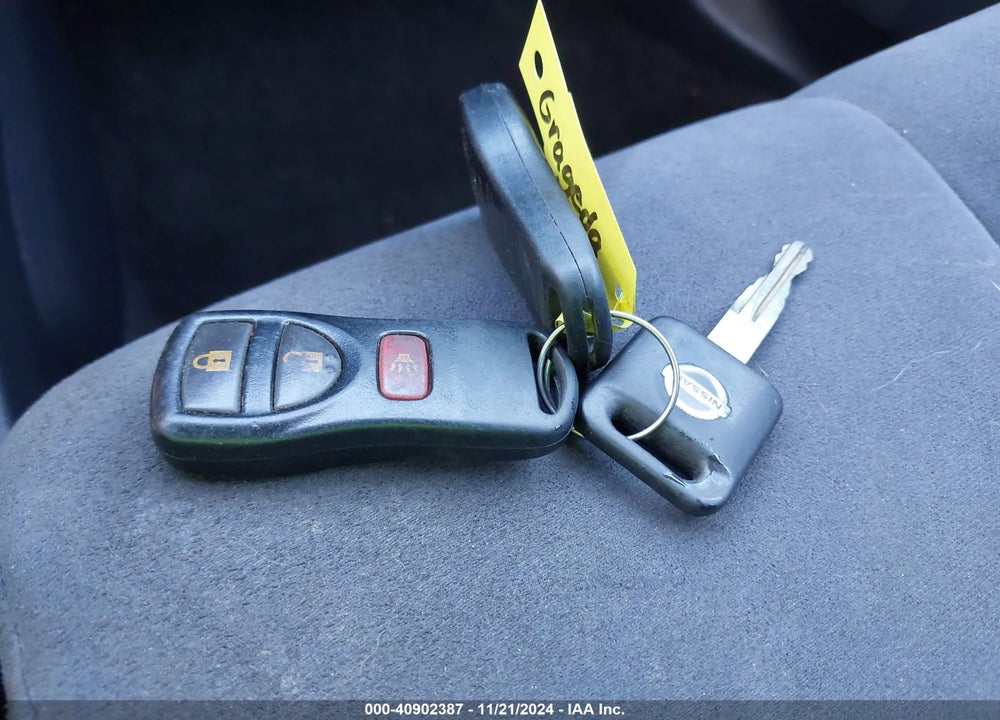 2009 NISSAN VERSA 1.8S VIN: 3N1BC13E19L460767