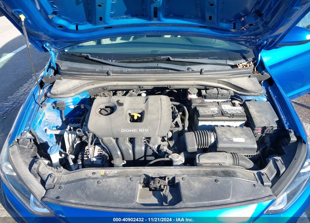 2018 HYUNDAI ELANTRA SE VIN: KMHD74LF9JU453284