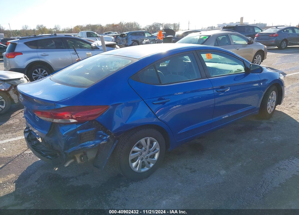 2018 HYUNDAI ELANTRA SE VIN: KMHD74LF9JU453284