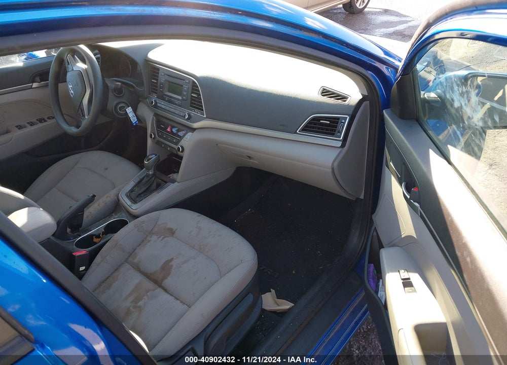 2018 HYUNDAI ELANTRA SE VIN: KMHD74LF9JU453284