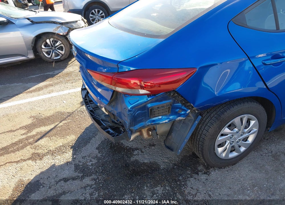 2018 HYUNDAI ELANTRA SE VIN: KMHD74LF9JU453284