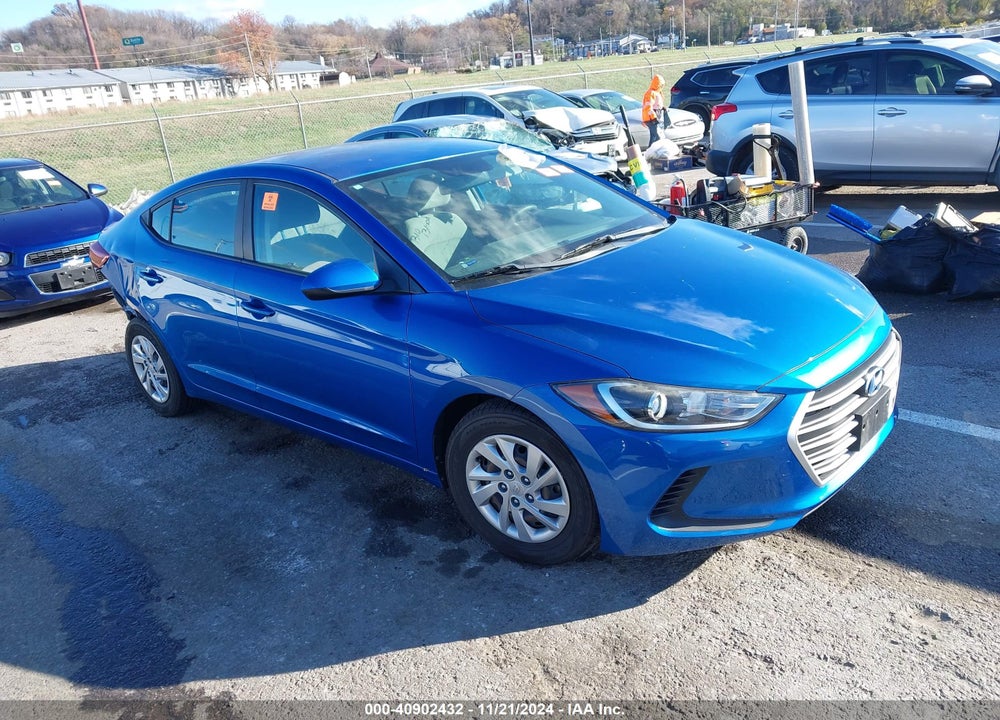 2018 HYUNDAI ELANTRA SE VIN: KMHD74LF9JU453284