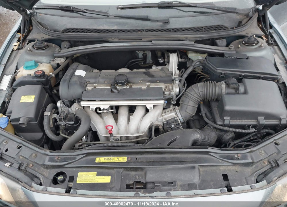 2001 VOLVO S60 2.4 VIN: YV1RS61R512050376