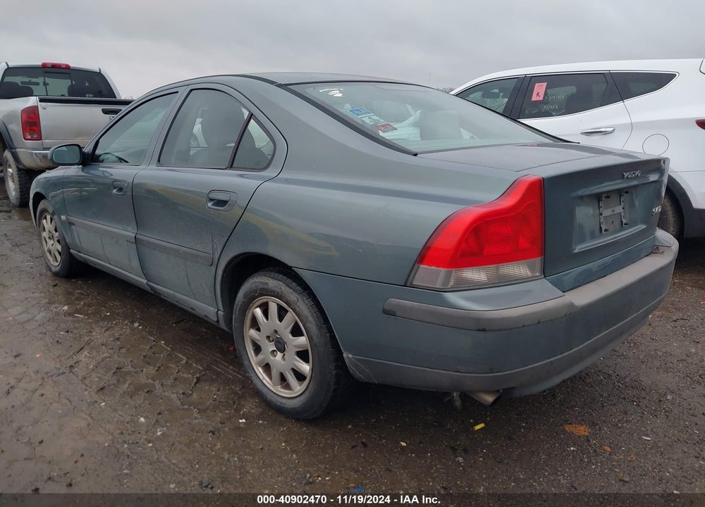 2001 VOLVO S60 2.4 VIN: YV1RS61R512050376