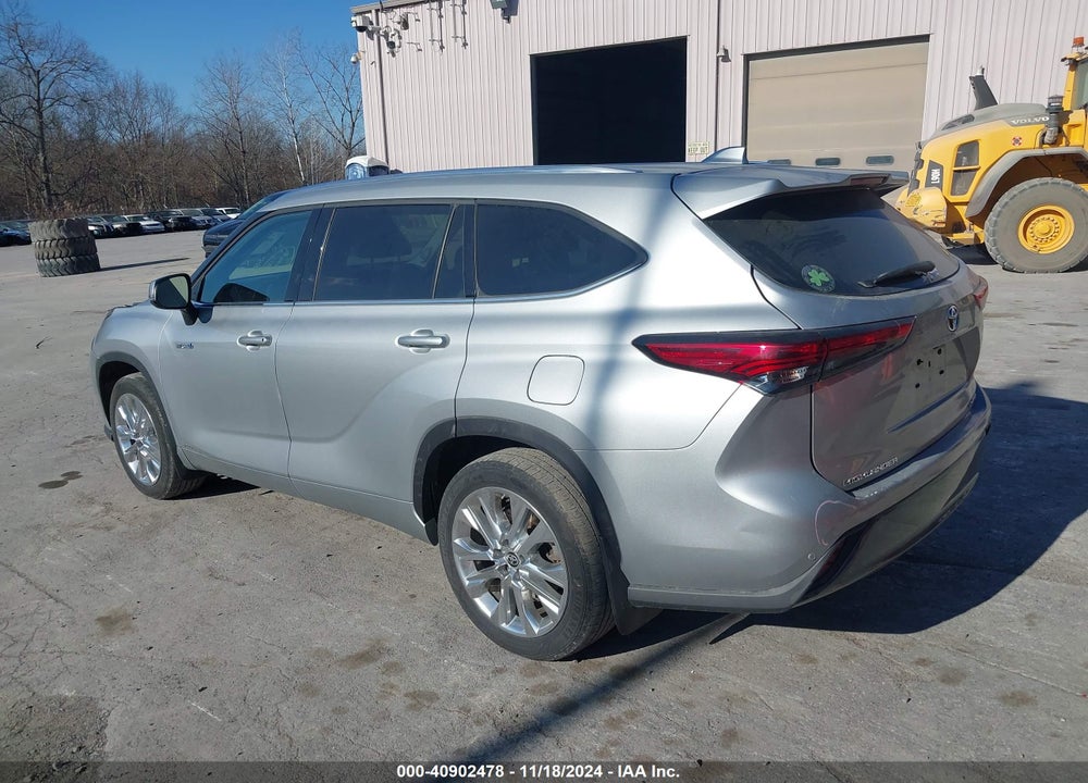 2021 TOYOTA HIGHLANDER HYBRID LIMITED VIN: 5TDDBRCHXMS528195