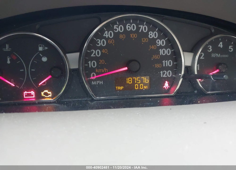 2005 SATURN ION 2 VIN: 1G8AJ52F15Z131256