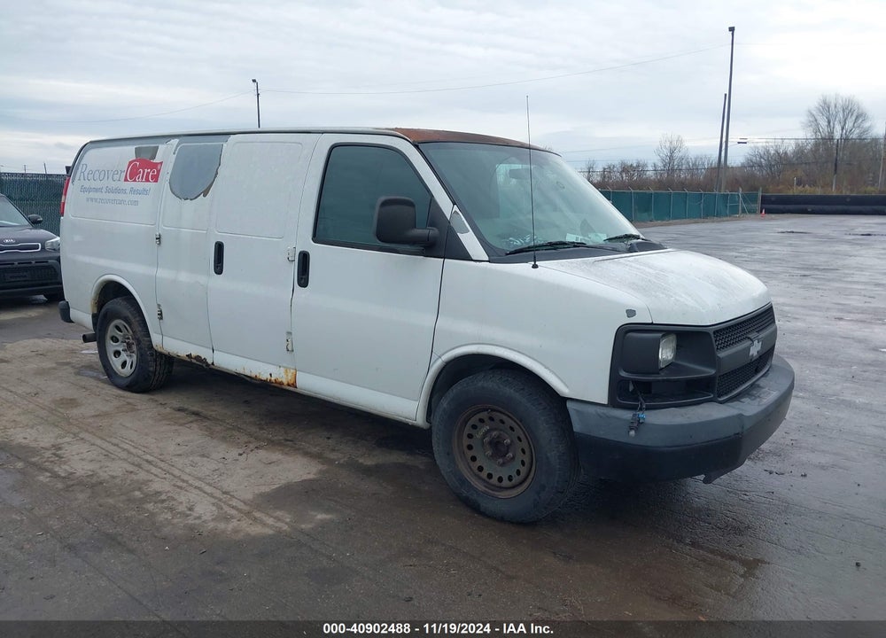 2010 CHEVROLET EXPRESS 1500 WORK VAN VIN: 1GCUGADX6A1107611