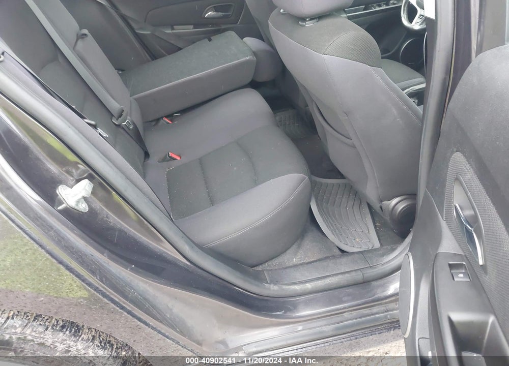 2014 CHEVROLET CRUZE 1LT AUTO VIN: 1G1PC5SBXE7342984