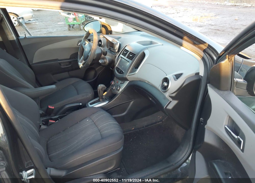 2015 CHEVROLET SONIC LT AUTO VIN: 1G1JC6SH4F4174214