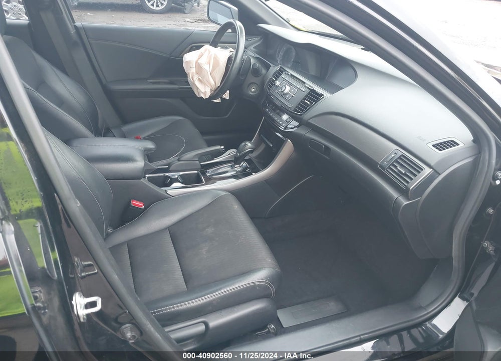 2017 HONDA ACCORD SPORT VIN: 1HGCR2F57HA273851