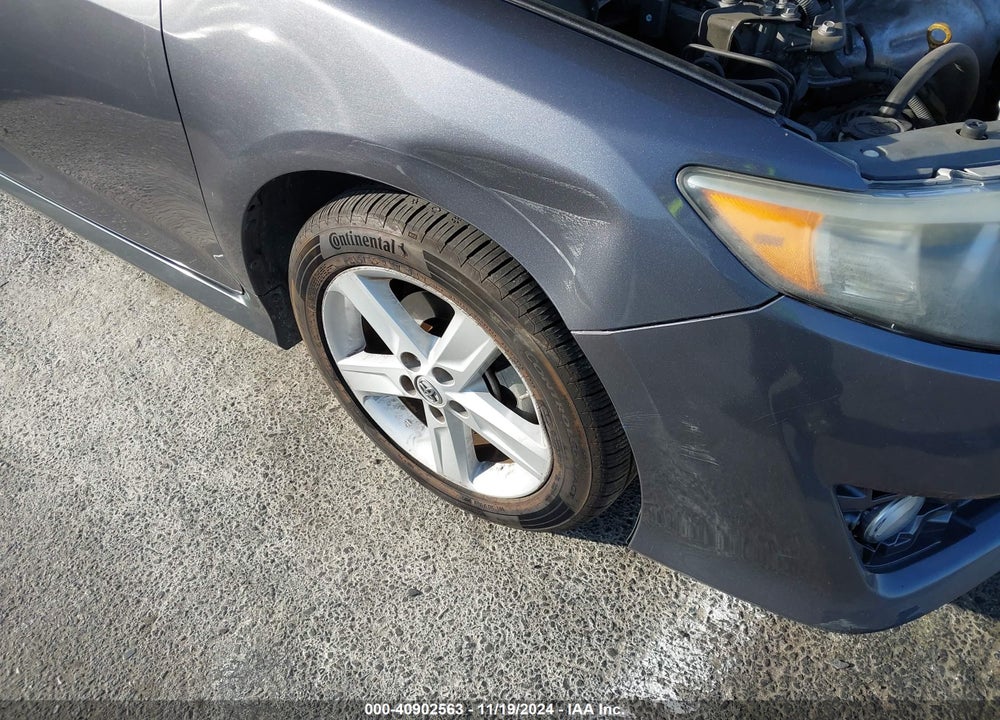 2014 TOYOTA CAMRY SE VIN: 4T1BF1FK1EU442657