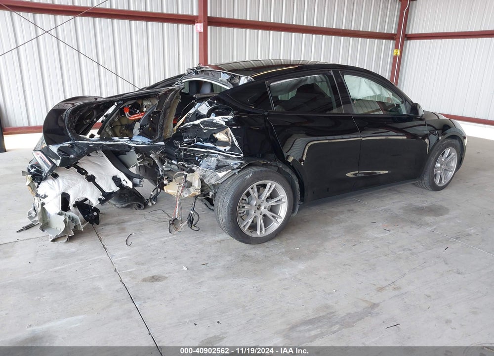 2023 TESLA MODEL Y VIN: 7SAYGAEE0PF741157